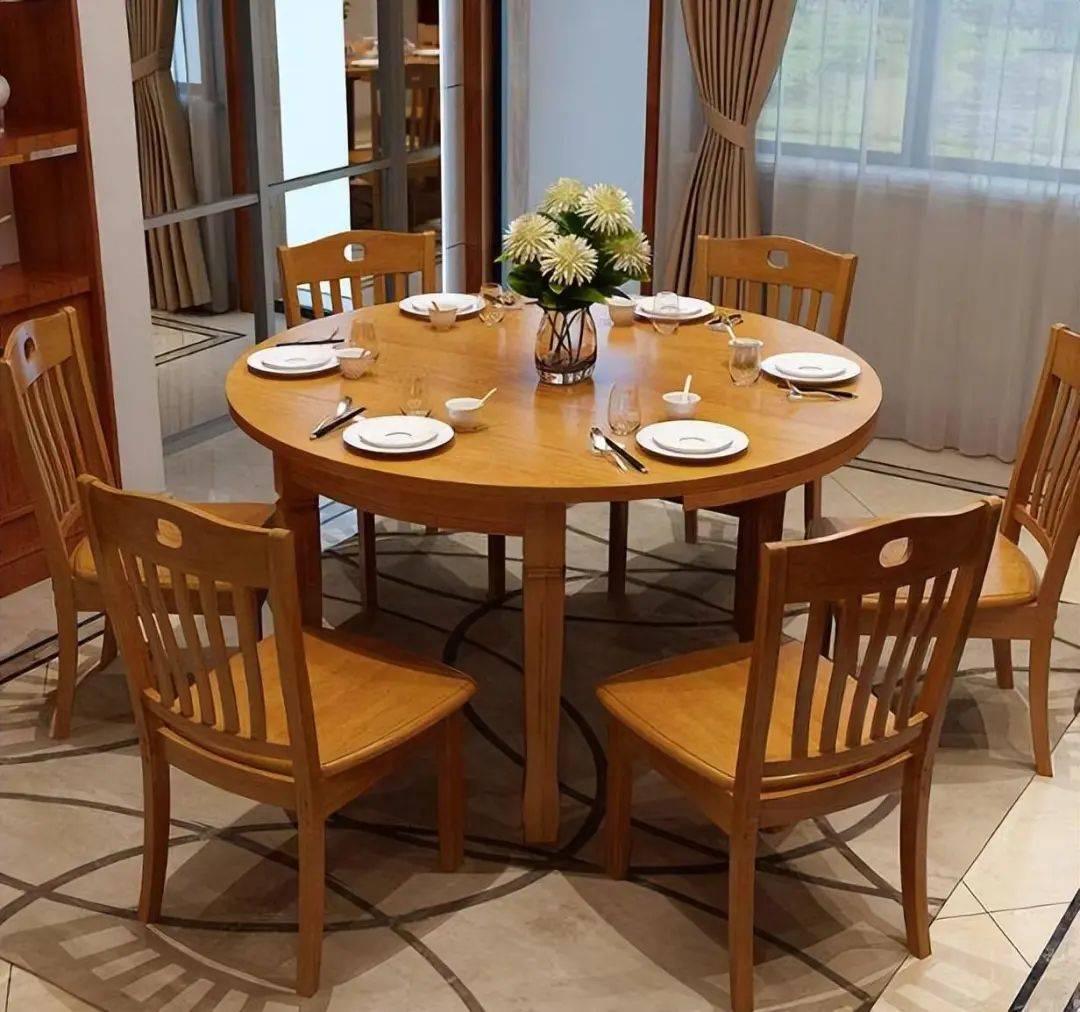 趋势：卡座餐厅颜值与实用并存pg电子试玩平台小户型装修新(图2)